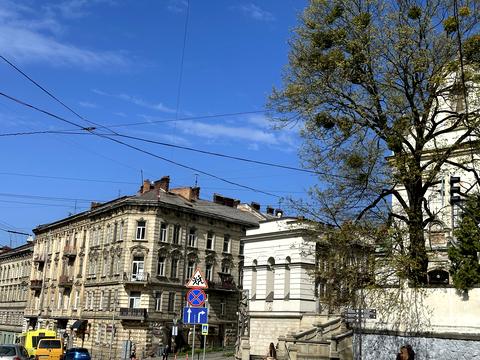 квартира за адресою Личаківська, 36