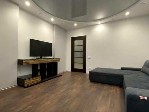 квартира за адресою Анни Ахматової вул., 34