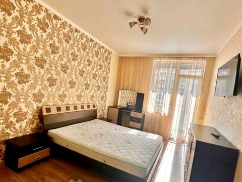 квартира за адресою Михайлівська вул., 8