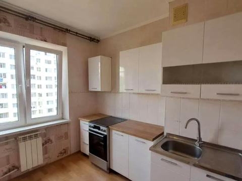 квартира за адресою Академіка Сахарова вул., 42