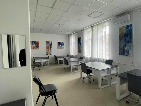 коммерческая по адресу Вадима Гетьмана ул., 3