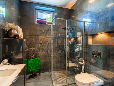 будинок за адресою вул. Заплавна, 5