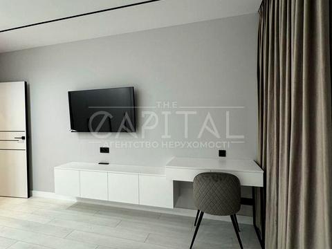 квартира за адресою Миколи Гулака вул., 4