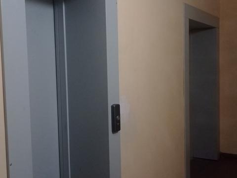 комерційна за адресою Євгена Харченка вул. (Леніна), 47а