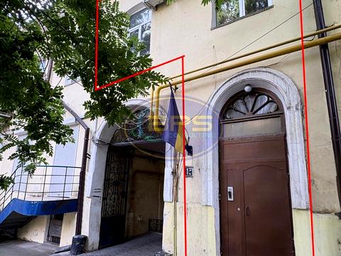 комерційна за адресою Святослава Караванського вул. (Жуковського), 13