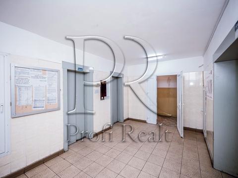 квартира за адресою Ревуцького вул., 42-Б
