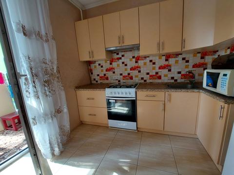 квартира за адресою Українська вул., 83-Б