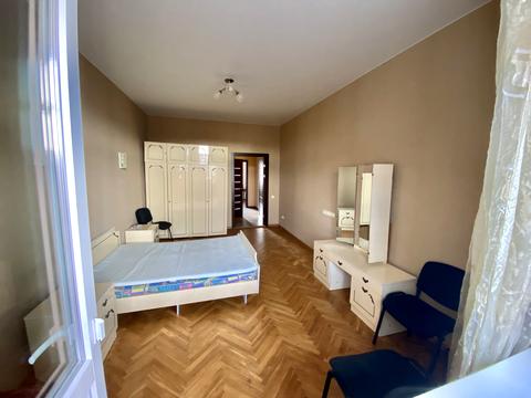 квартира за адресою Михайла Ялового пров. (Толбухіна), 7