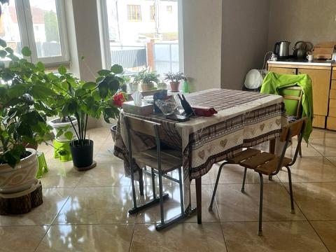 будинок за адресою Лаврова