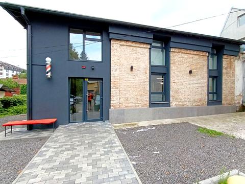 коммерческая по адресу Грушевського ул., 57