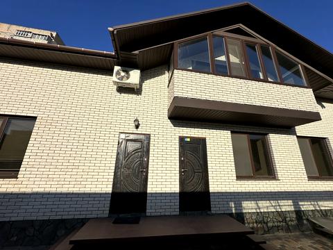 комерційна за адресою Агатангела Кримського вул., 5