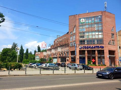 комерційна за адресою Лазаря Глоби вул. (Андрія Фабра), 4