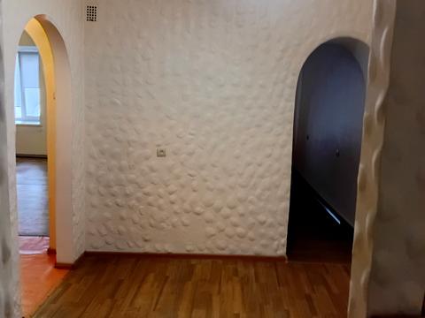 комерційна за адресою Старопортофранківська вул., 82