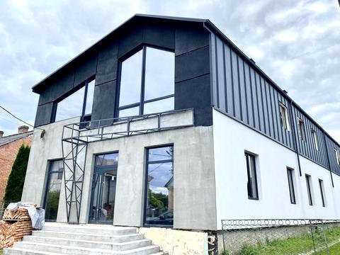 коммерческая по адресу Княгини Ольги ул., 20