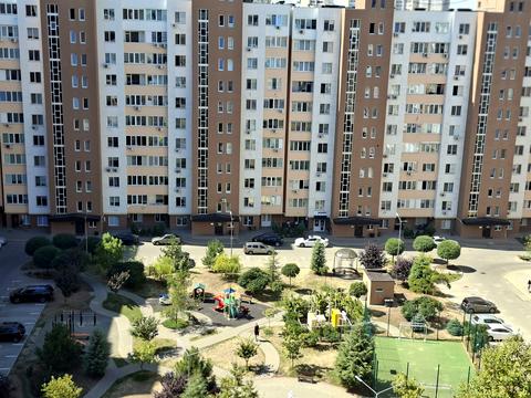 квартира за адресою Академіка Сахарова вул., 9-А