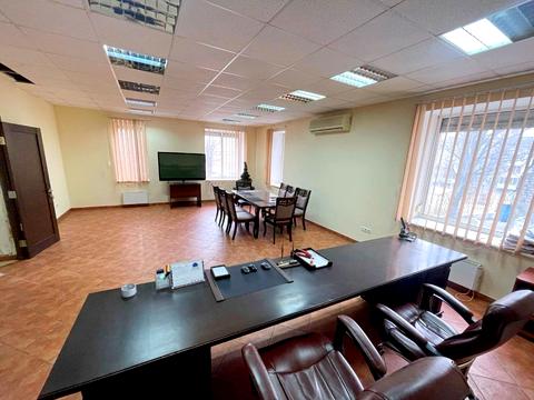 комерційна за адресою Василя Стуса просп., 15б