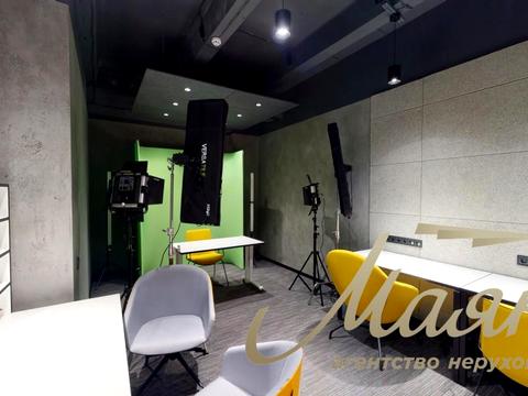 комерційна за адресою Миколи Василенка вул., 7