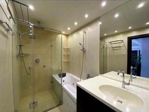 квартира за адресою Авіаконструктора Ігоря Сікорського вул. (Танкова), 1