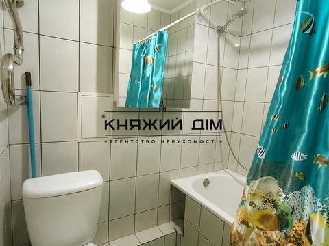 квартира за адресою Братів Зерових вул. (Червонопартизанська), 25