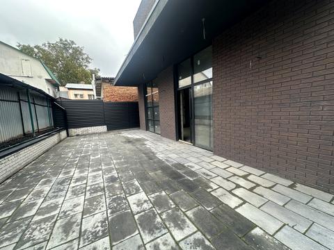 комерційна за адресою Грушевського вул., 32-А