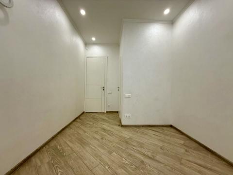 комерційна за адресою Дарвіна вул., 10