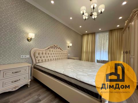 квартира по адресу Ревуцкого ул., 40-В