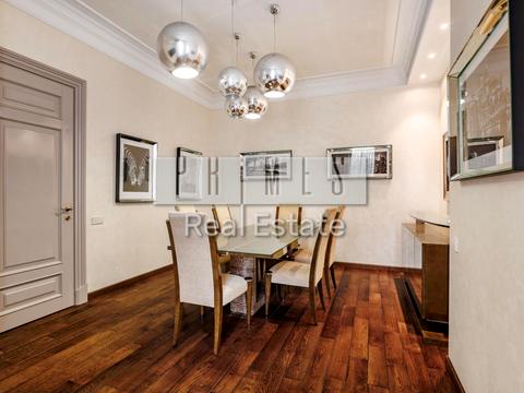 комерційна за адресою Шота Руставелі вул., 3