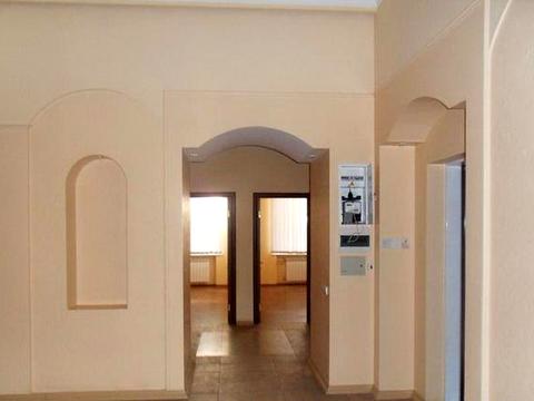 коммерческая по адресу Крещатик ул., 15