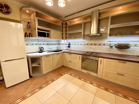 квартира за адресою Введенська вул., 29/58