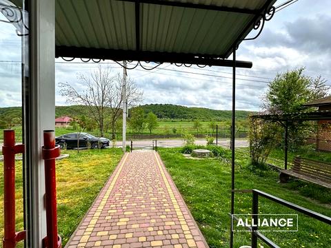 комерційна за адресою Франка, 9А