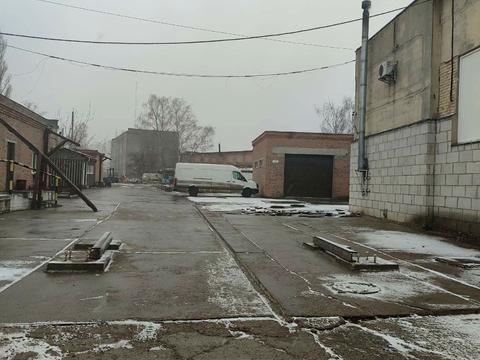 комерційна за адресою Степана Бандери вул. (Попова), 3