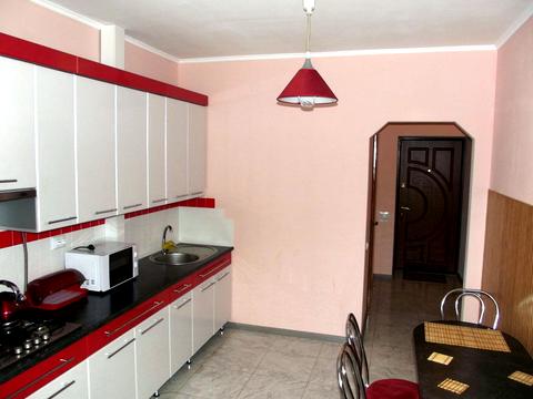 квартира за адресою Крушельницької, 8