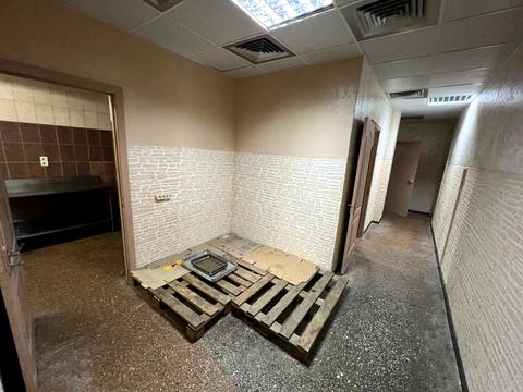 коммерческая по адресу Петра Калнышевского просп. (Косіора), 48