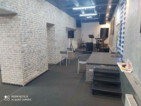 комерційна за адресою Приморська вул., 42