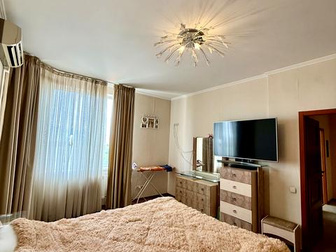 квартира за адресою Середньофонтанська вул., 19б