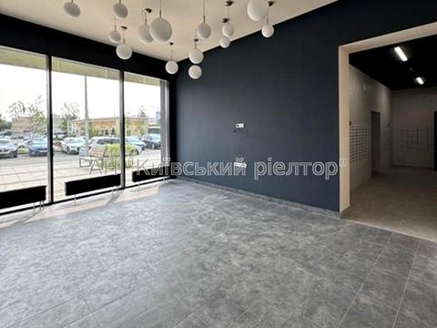 квартира за адресою Причальна, 8
