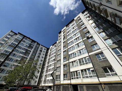 квартира по адресу Александра Довженко ул., 21А