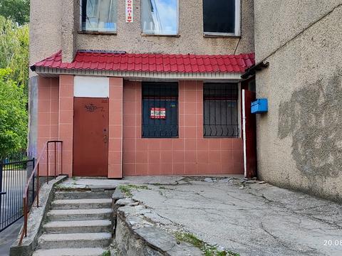 комерційна за адресою Соборна вул., 55