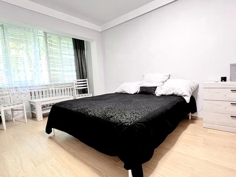 квартира за адресою Берестейський просп. (Перемоги), 23