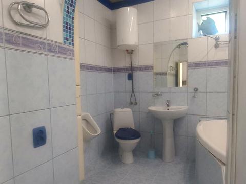 будинок за адресою Академіка Малиновського вул., 5