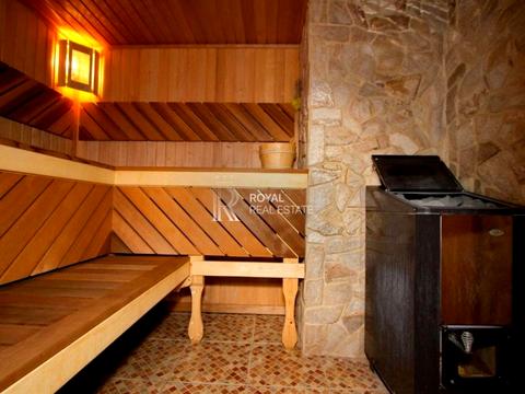 будинок за адресою жовтнева