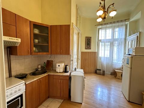 квартира за адресою Александера Фредро вул., 2