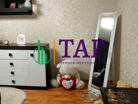 квартира за адресою Михайла Комарова вул. (Тархова), 5