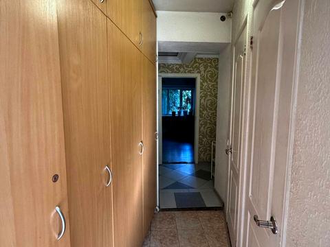 комерційна за адресою Семінарська вул., 15а