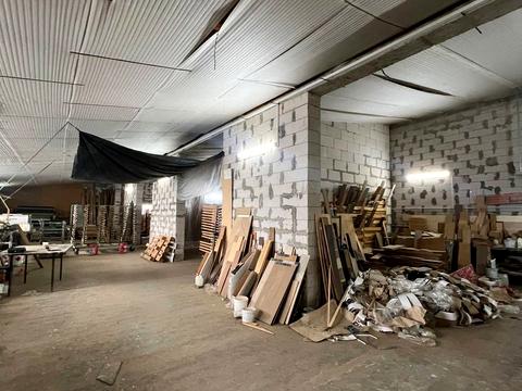 коммерческая по адресу без назви, 1