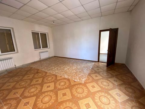 комерційна за адресою Трудова вул.