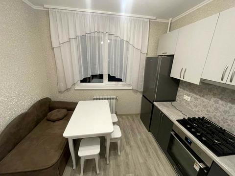 квартира за адресою Піщана вул., 1б