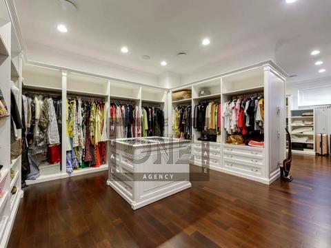 будинок за адресою с. Іванковичі, соборна, 2