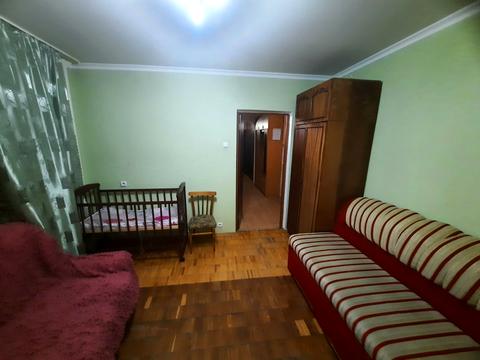 квартира за адресою Салютна вул., 42/46