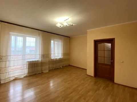 квартира за адресою Академіка Сахарова вул., 26